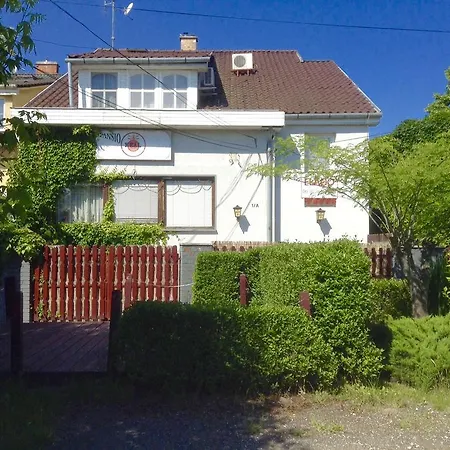 Kral Panzio Budapest